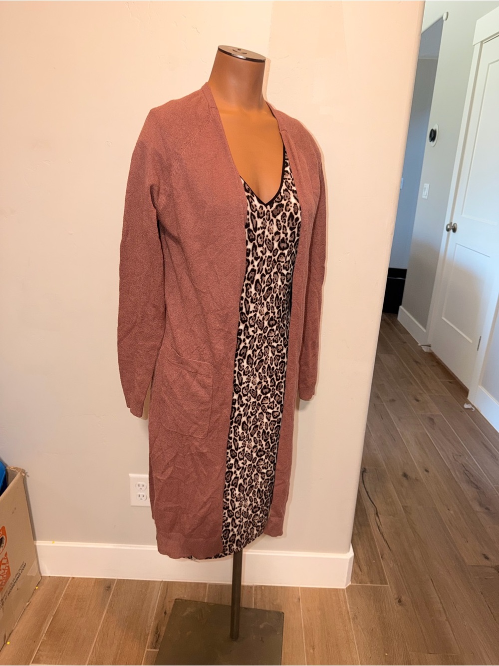 Love Tree Mauve Knit Top Cardigan  long Sweater  SMALL (AZA)